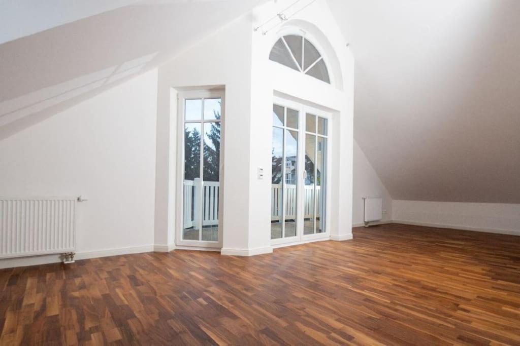 Phantastisches Haus Mit Pool Direkt In Muenchen מראה חיצוני תמונה